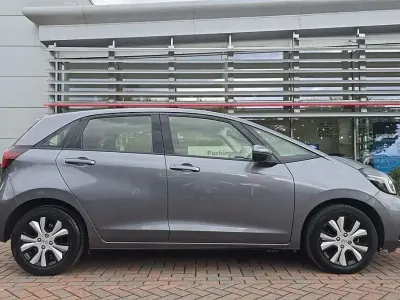 Used Honda Jazz Hybrid 107 HP (78 kW) 2023 Grey Hatchback