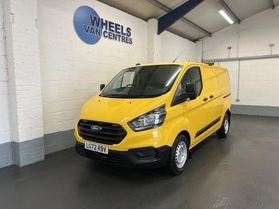 Begagnad Ford Transit Custom S 130 HK (95 kW) 2022 Gul Van