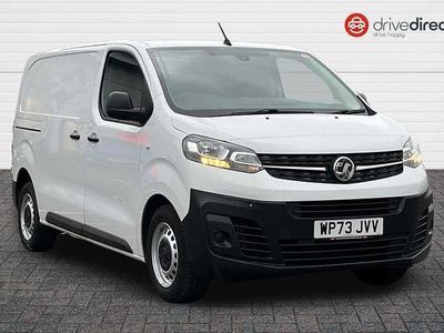 Used Vauxhall Vivaro S 100 HP (73 kW) 2023 White MPV