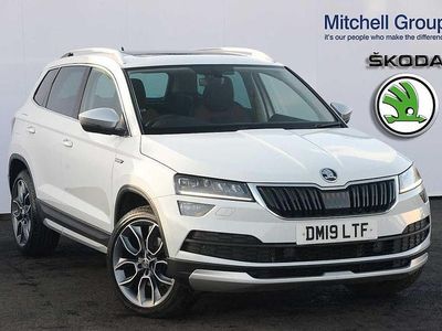 Used Skoda Karoq Scout 4x4 110 HP (80 kW) 2019 Moon white metallic SUV