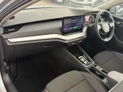 Used Skoda Octavia SE Technology 150 HP (110 kW) 2025 Brilliant silver Estate