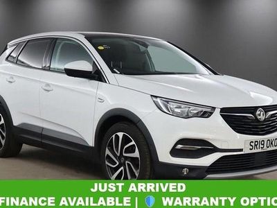 Used Vauxhall Grandland X Elite 130 HP (95 kW) 2019 White SUV