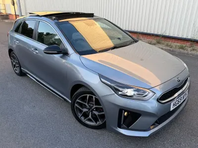 Used Kia Ceed GT-Line 140 HP (102 kW) 2020 Silver Hatchback