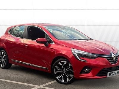 Red Used 2022 Renault Clio V SE Hatchback | £11,088 (Fair price)