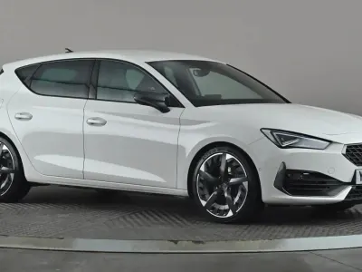Usado Cupra Leon VZ3 300 CV (220 kW) 2023 Blanco Utilitario