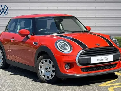 Used Mini ONE Classic 101 HP (74 kW) 2019 Orange Hatchback