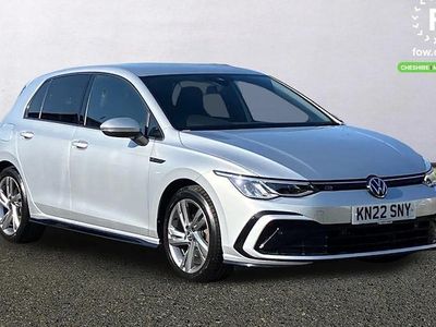 Second-hand VW Golf VIII R-line 150 CP (110 kW) 2022 Argintiu Hatchback