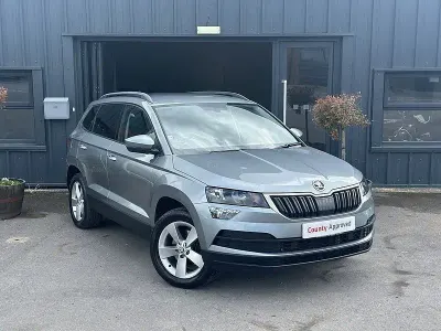 Begagnad Skoda Karoq SE 150 HK (110 kW) 2019 Grå SUV