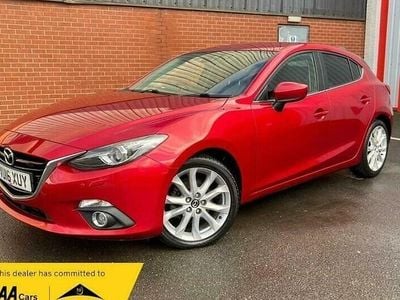 Used Mazda 3 Inclusive 105 HP (77 kW) 2016 Red Hatchback