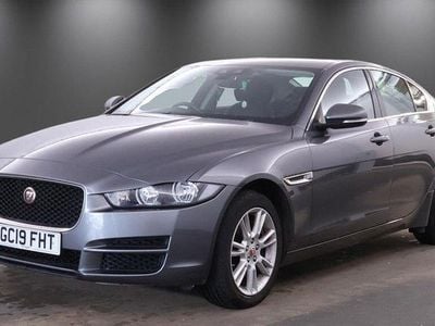 Used Jaguar XE Prestige 180 HP (132 kW) 2019 Grey Sedan
