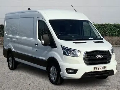 Begagnad Ford Transit Limited 165 HK (121 kW) 2026 Van