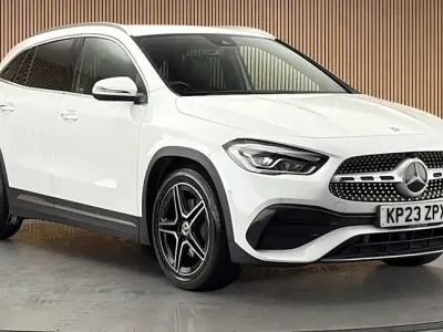 Used Mercedes GLA200 AMG line 163 HP (119 kW) 2022 Digital white SUV
