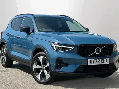 Used Volvo XC40 Ultimate 197 HP (144 kW) 2022 Blue SUV