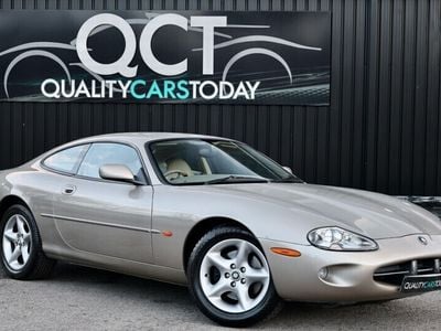 Jaguar XK8