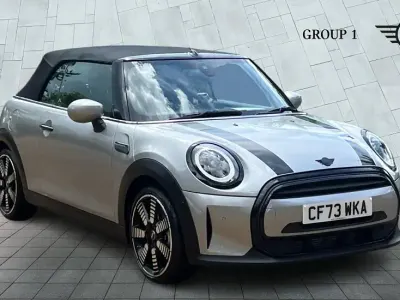 Used Mini Cooper Exclusive 134 HP (98 kW) 2024 Silver Hatchback