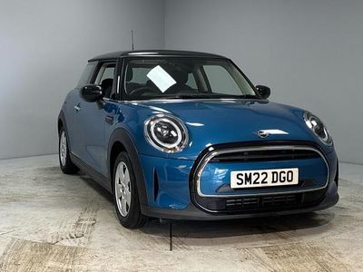 Used Mini Cooper Classic 134 HP (98 kW) 2022 Blue Hatchback