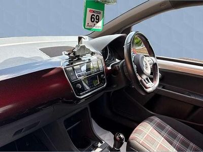 Usado VW up! GTI 115 HP (84 kW) 2022 Prateado Citadino