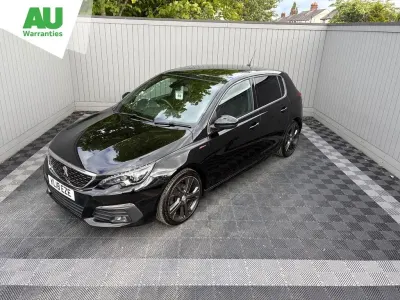 Usado Peugeot 308 GT-line 130 HP (95 kW) 2018 Preto Citadino