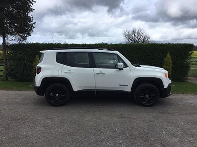 Used Jeep Renegade Longitude 140 HP (102 kW) 2016 White SUV