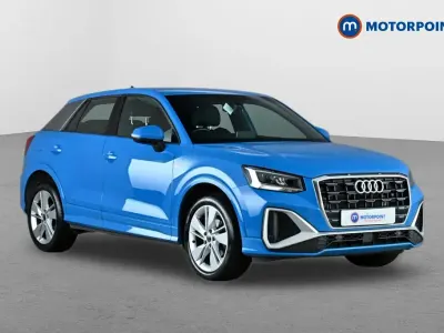 Begagnad Audi Q2 S-Line 2023 Blå SUV