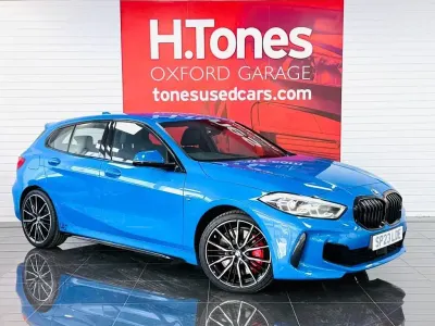 Begagnad BMW 128 265 HK (194 kW) 2023 Blå Halvkombi