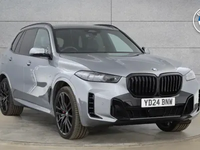 Używany BMW X5 M Sport 294 KM (216 kW) 2024 Szary SUV