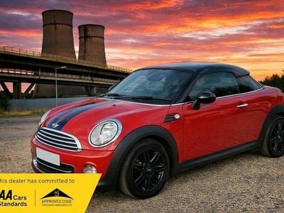 Used Mini Cooper Coupé 121 HP (88 kW) 2015 Red Coupe