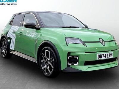 Used 2025 Renault 5 E-Tech Komfort Hatchback | £23,400 (A bit pricey)