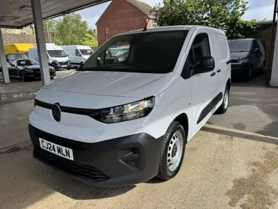 Used Citroën e-Berlingo 100 HP (73 kW) 2024 White MPV