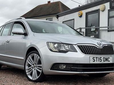 Used Skoda Superb Elegance 140 HP (102 kW) 2015 Silver Estate