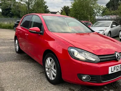 Usado VW Golf VII 2012 Vermelho Citadino
