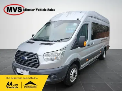 Usado Ford Transit Trend 125 HP (91 kW) 2018 Prateado