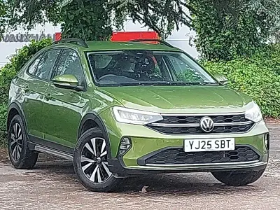 Used VW Taigo Life 95 HP (69 kW) 2025 Green SUV