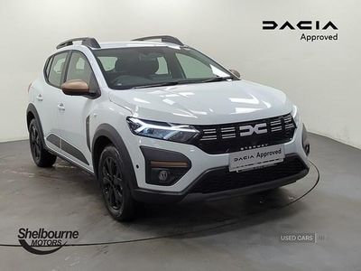 White New 2025 Dacia Sandero Extreme Hatchback | £15,995 (Good price)