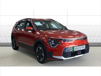 Used Kia e-Niro 150 kW (204 HP) 2023 Orange SUV