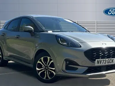 Usado Ford Puma ST-Line 125 HP (91 kW) 2023 Prateado SUV