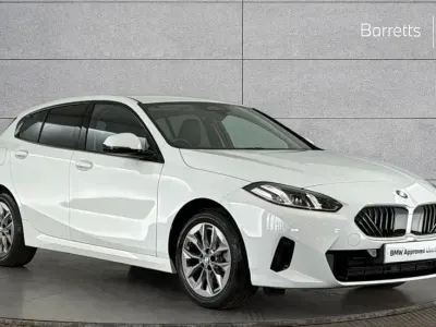 Used BMW 120 Sport Line 168 HP (123 kW) 2024 White Hatchback