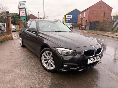 Used BMW 320 2015 Black Sedan