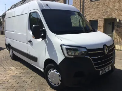 Used Renault Master Business 2022 White MPV