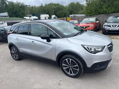 Used Vauxhall Crossland X Elite 83 HP (61 kW) 2019 Silver SUV