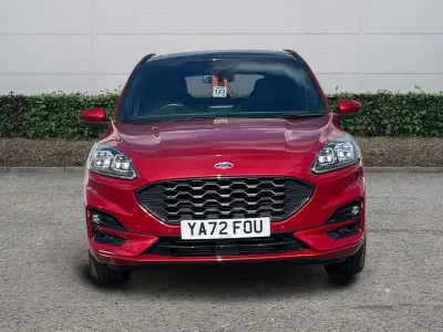 Usado Ford Kuga ST-Line X 2023 Vermelho SUV