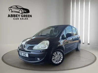 Used Renault Grand Modus Dynamique 109 HP (80 kW) 2011 Black MPV