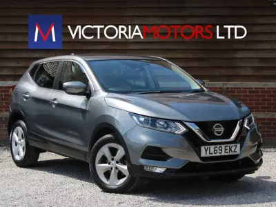 Used Nissan Qashqai Acenta Premium 140 HP (102 kW) 2019 Grey SUV