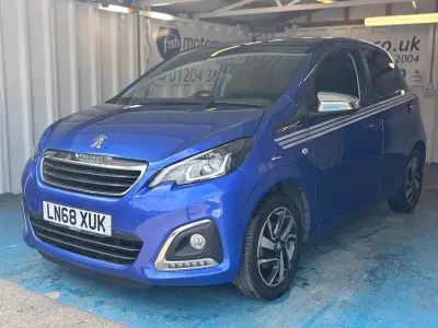 Używany Peugeot 108 Collection 72 KM (52 kW) 2018 Niebieski Hatchback