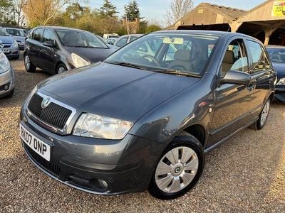 Used Skoda Fabia Ambiente 75 HP (55 kW) 2007 Grey Hatchback