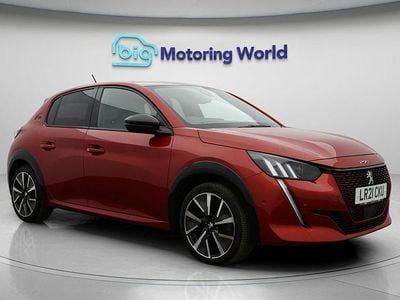 Peugeot e-208