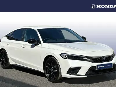 Used Honda Civic Sport 182 HP (133 kW) 2025 Premium paint  platinum white  Hatchback