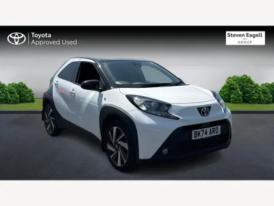 Used Toyota Aygo X 72 HP (52 kW) 2024 White SUV
