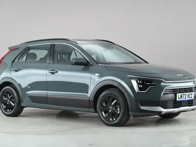Used Kia Niro 141 HP (103 kW) 2023 Green SUV
