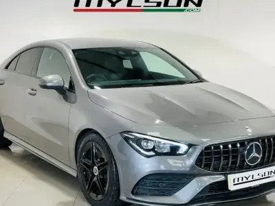 Usado Mercedes CLA220 AMG line 190 CV (139 kW) 2019 Gris Berlina